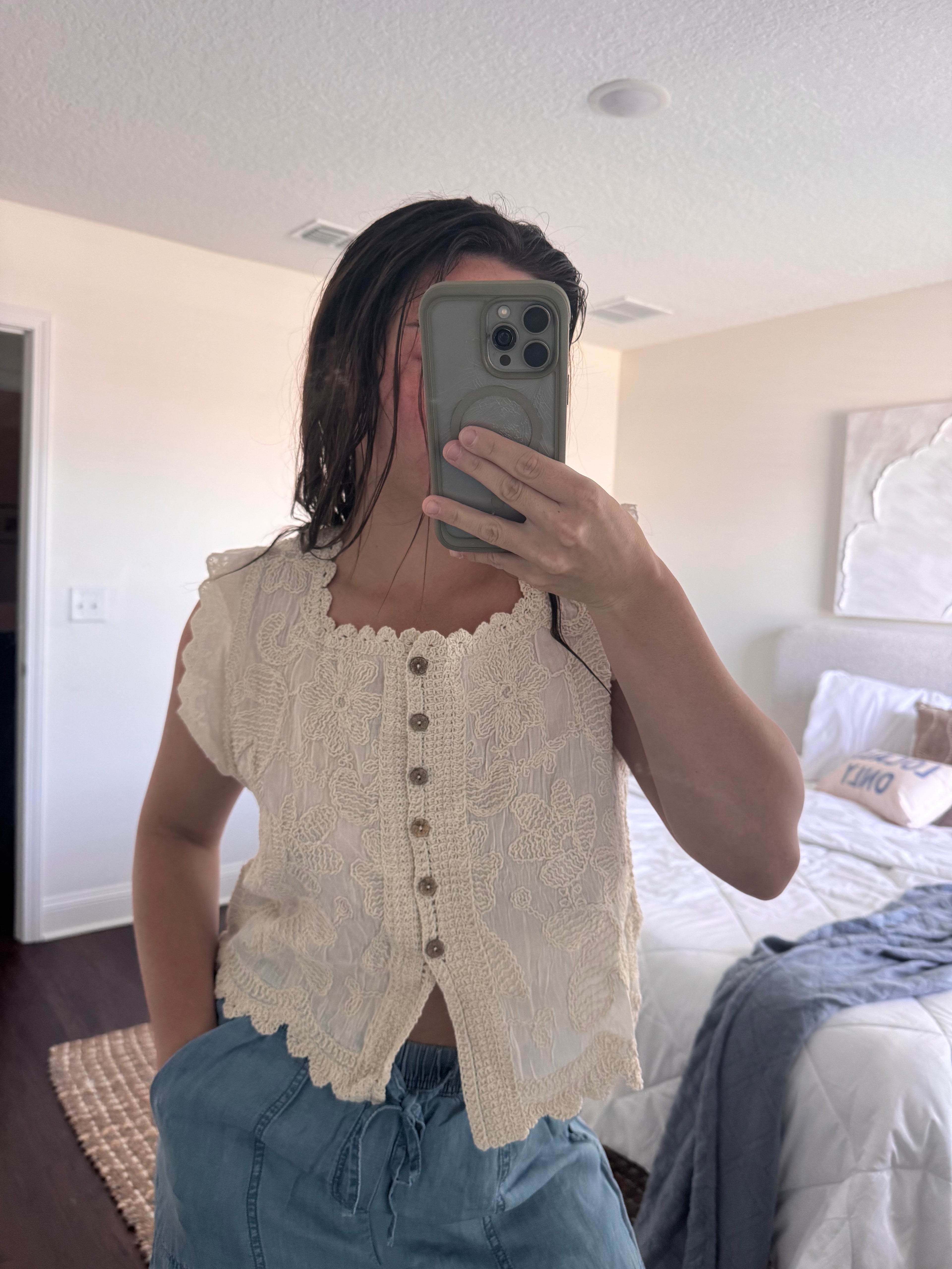 ella cotton floral embroidery top