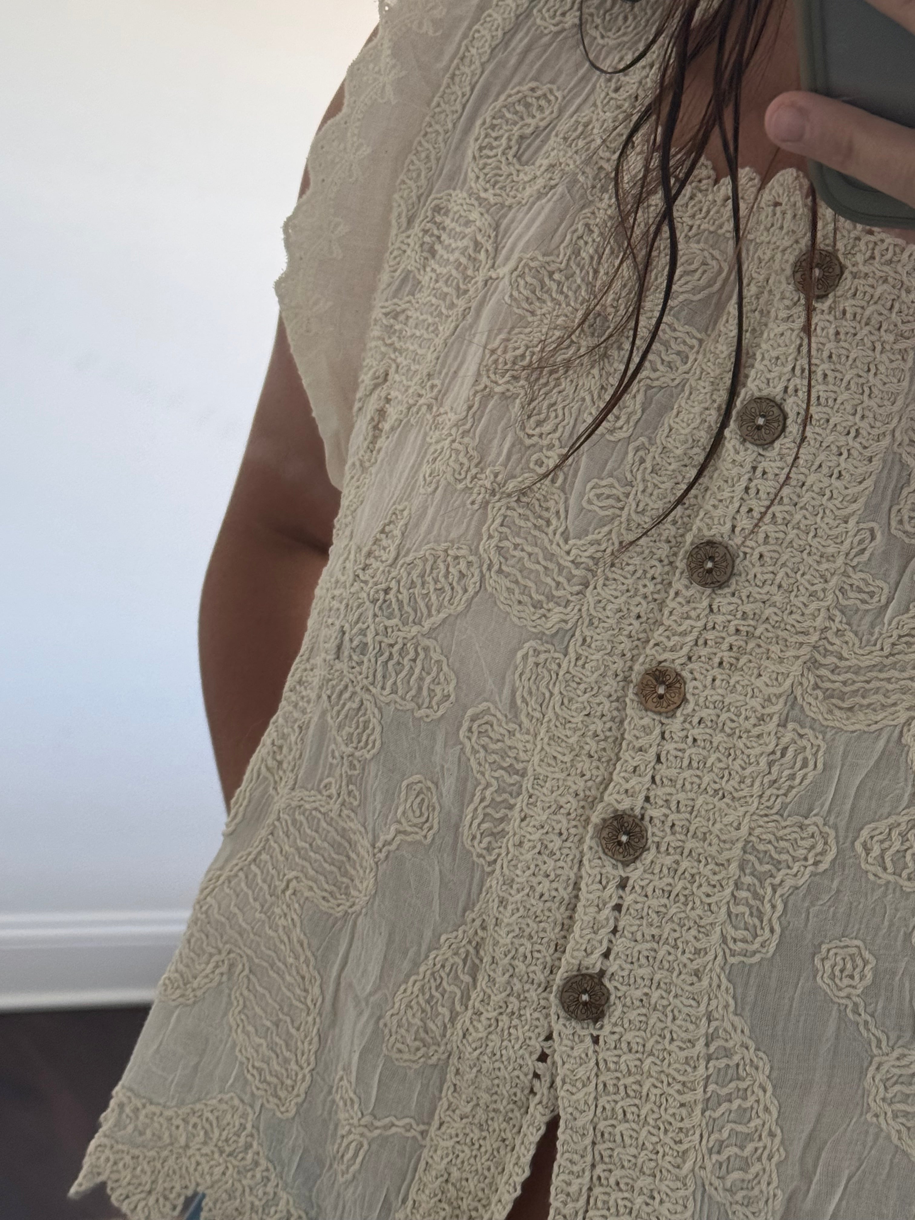 ella cotton floral embroidery top